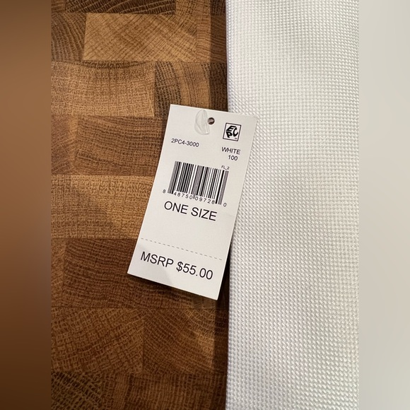 Men’s Perry Ellis Tie - Picture 2 of 5